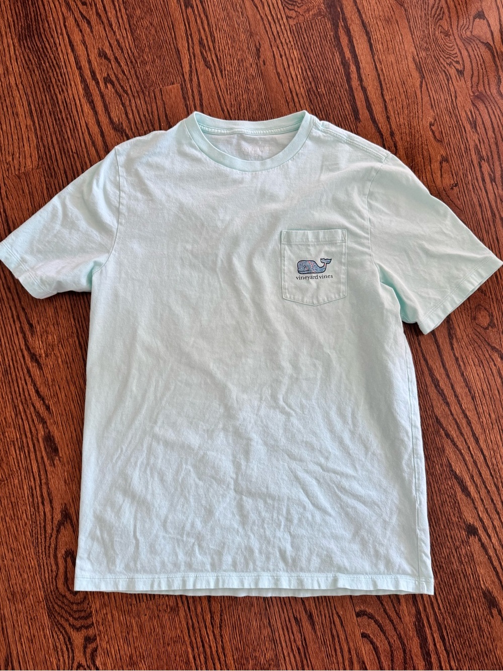 Boys kids Vineyard Vines light teal whale tee shirt size XL